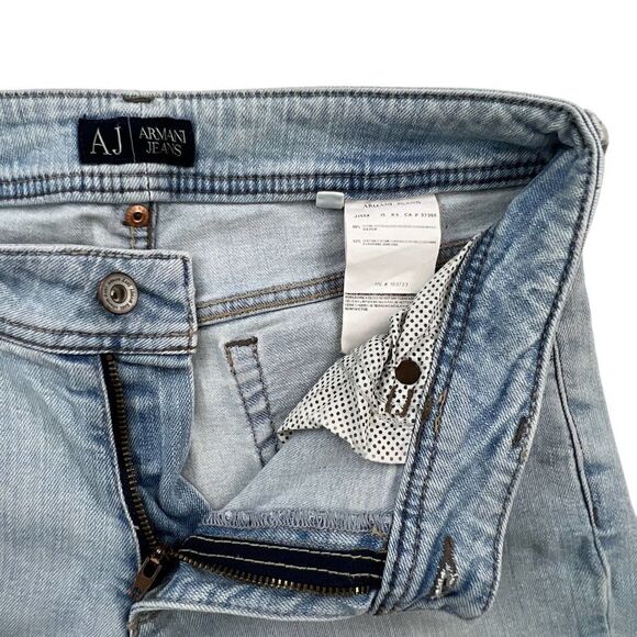 Pre-loved AJ Armani Jeans Women Washed Denim Jeans Straight Leg Pants US 26 - Picture 10 of 13